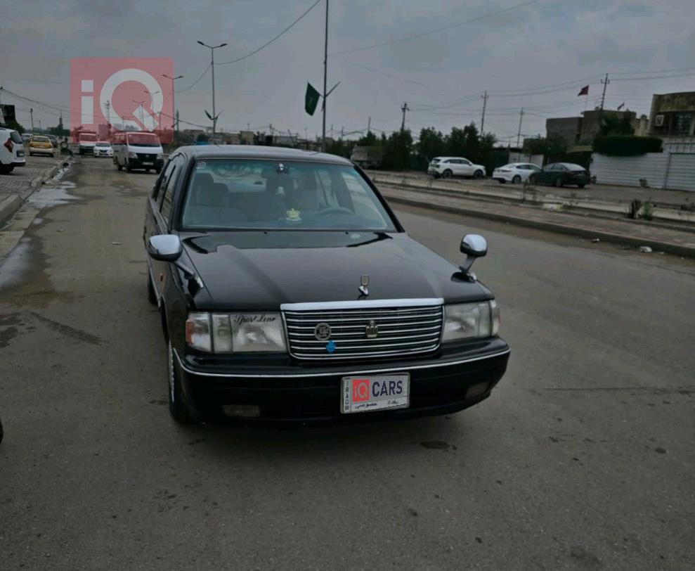 تويوتا كراون